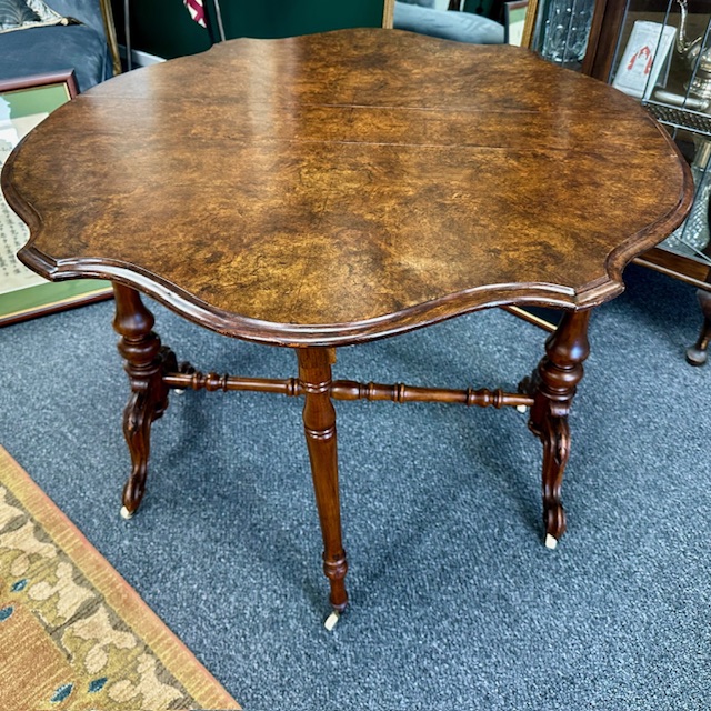 Walnut Table 4 image Walnut Table 4.jpeg_23810